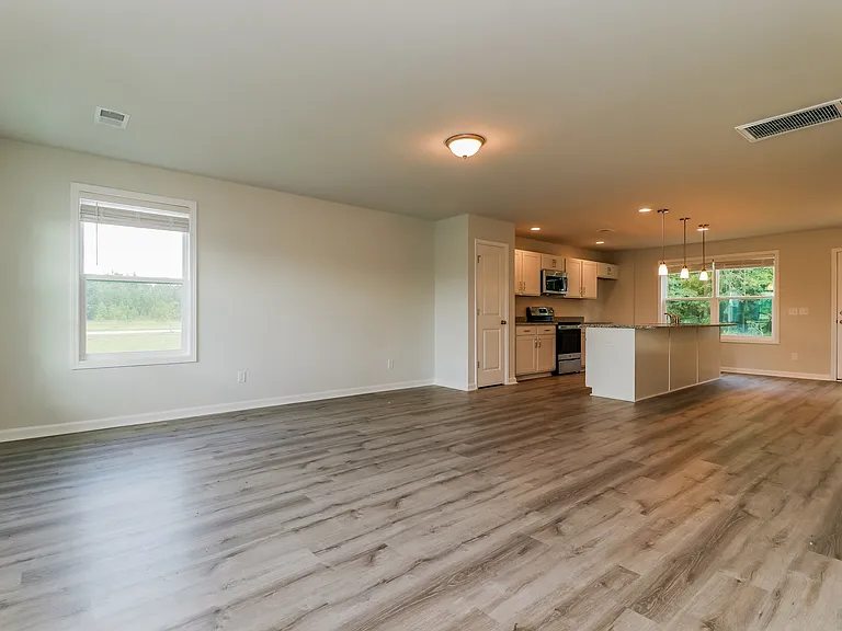 240 Tondee Way — Photo 3