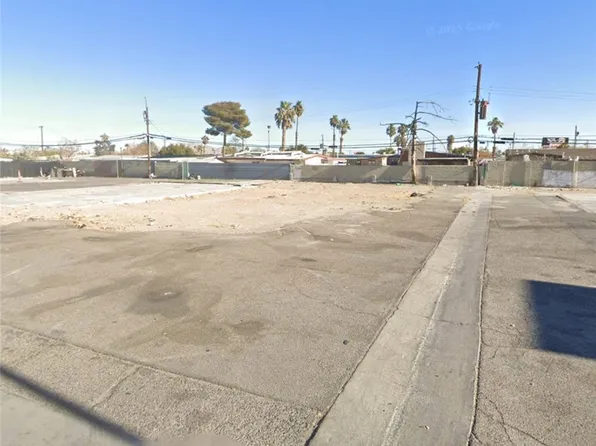 2201 Paradise Rd, Las Vegas, NV 89104