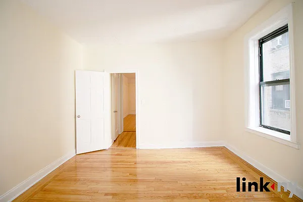 Rented by Link NY Realty | media 13