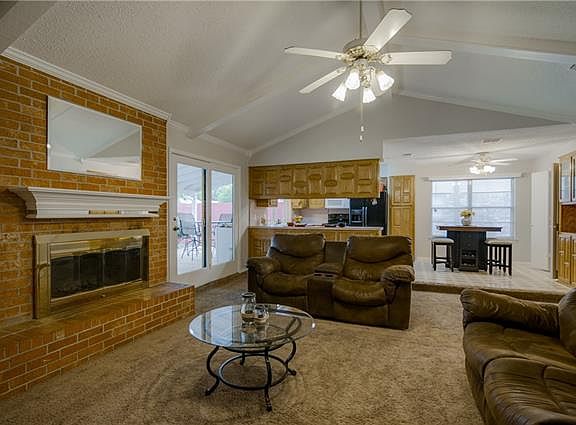 4th image of 2616 Colleen Dr