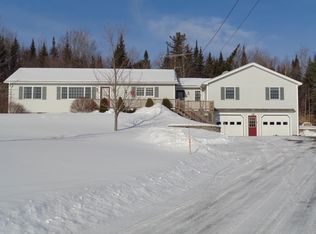 34 Crosby Ln, Dover Foxcroft, ME 04426