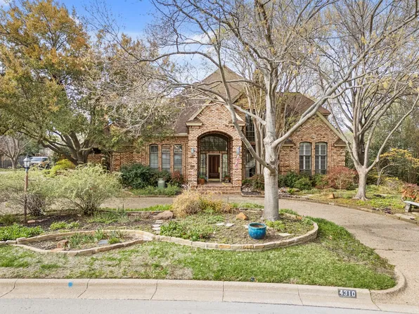 4310 Pembrooke Pkwy N, Colleyville, TX 76034