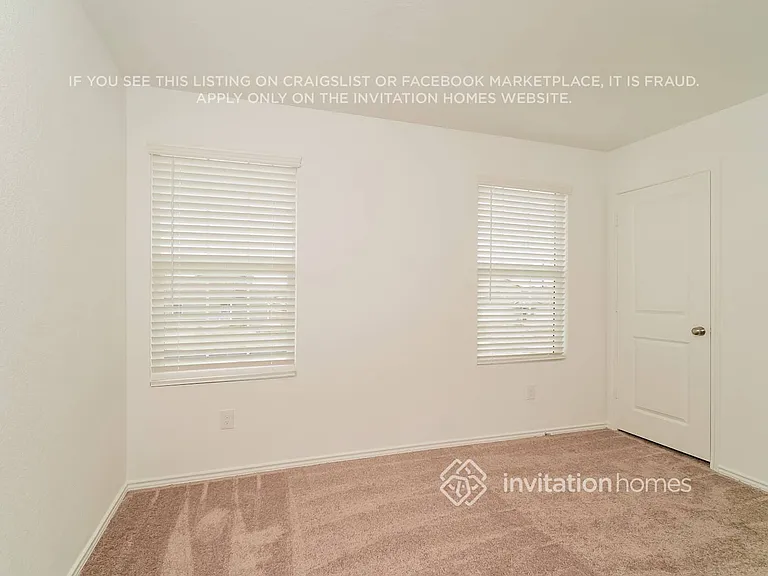 222 Hollywood Dr — Photo 13