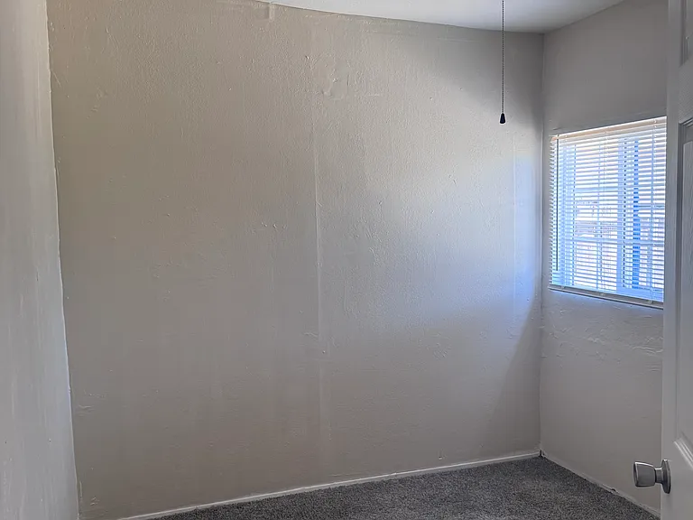 1414 Hayne Ave — Photo 9