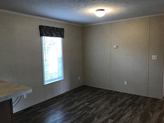 4th image of 1320 Roslyn Dr #50