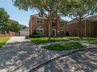 2210 Quiet Lake Ct, League City, TX 77573