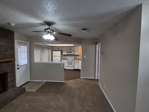 5th image of 6314 Cambridge Dr APT 1