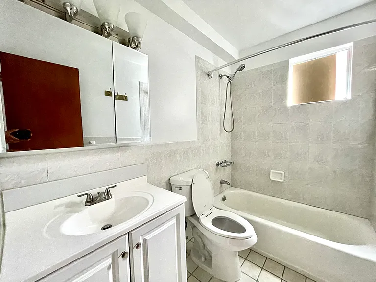 2742 Johnson Ave #3 — Photo 11