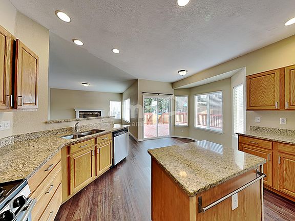 3rd image of 10550 Mount Columbia Pl