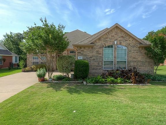 5th image of 412 Brookside Dr
