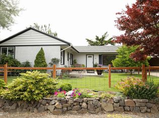 210 Ridgeway Dr, Yakima, WA 98901