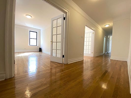 1st image of 2 S Pinehurst Ave #4S