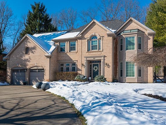 2nd image of 161 Woodcrest Dr