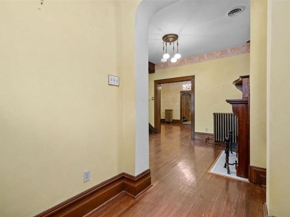 3655 Botanical Ave, Saint Louis, MO 63110