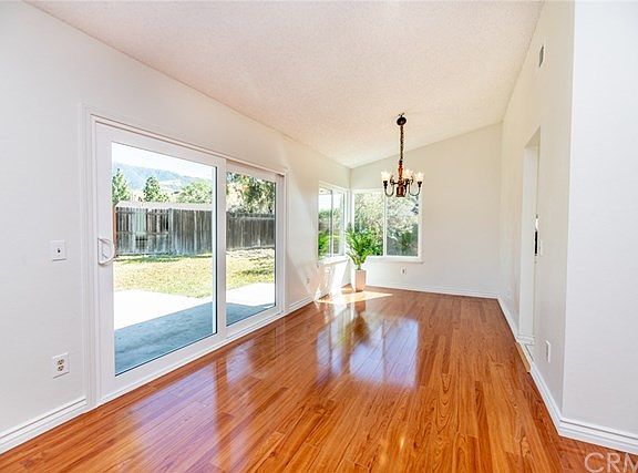 5th image of 2282 W Universal St