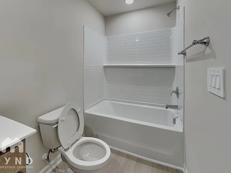 3512 Rosebush Dr — Photo 16