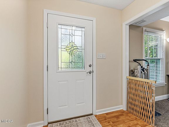 5th image of 108 Chantilly Dr