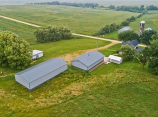 2897 295th Ave, Hopkinton, IA 52237