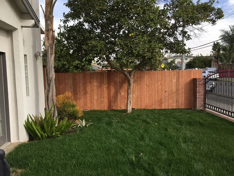 S Burnside Ave — Photo 26
