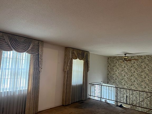 2nd image of 615 N Valley Dr #53