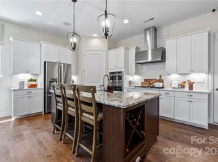 17245 Sand Bank Rd, Charlotte, NC 28278