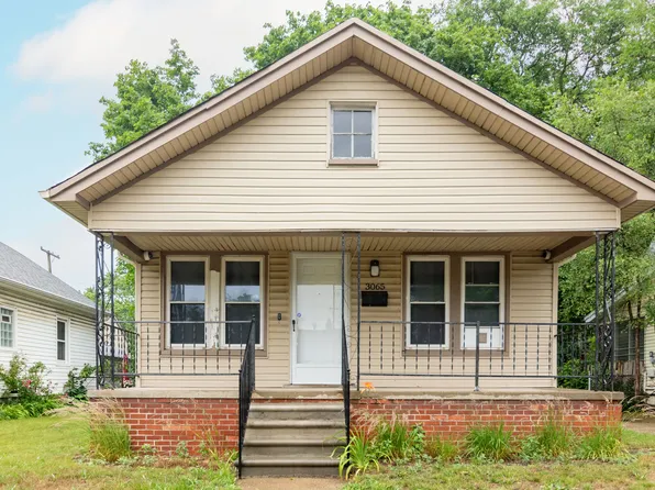 3065 Grindley Park St, Dearborn, MI 48124