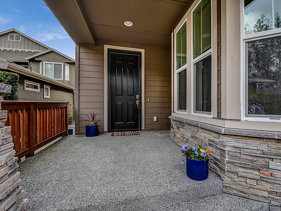 2nd image of 23737 NE 127th St