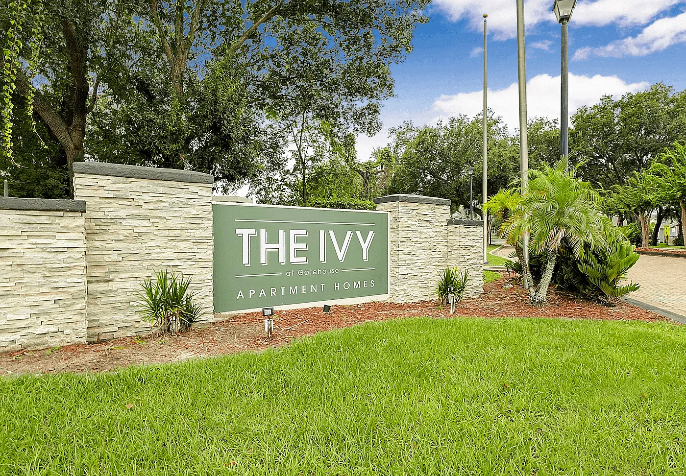 The Ivy at Gatehouse — Photo 1
