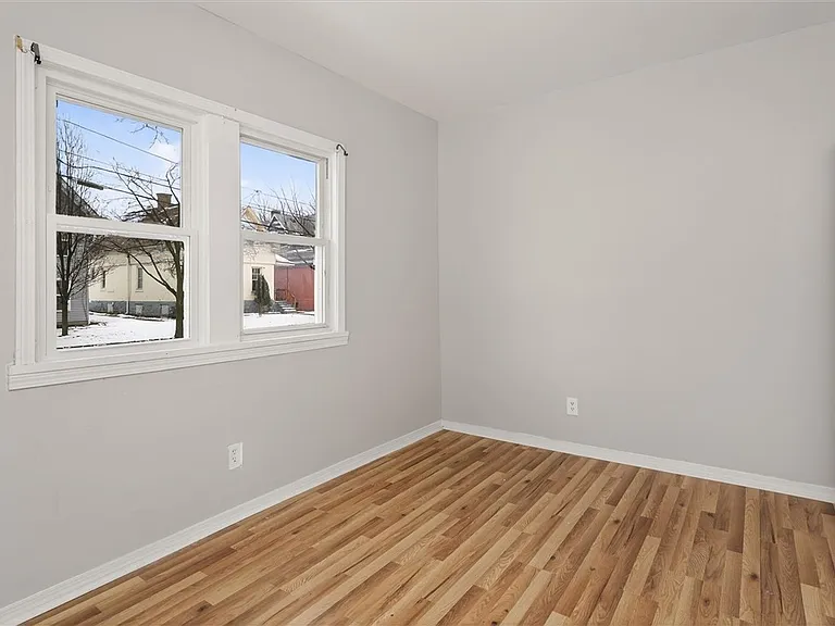 127 Conkey Ave — Photo 9