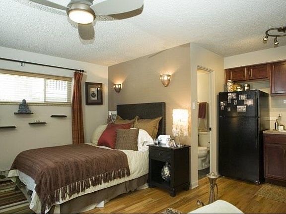 Cozy Living Area