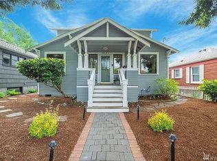 8321 26th Ave NW, Seattle, WA 98117