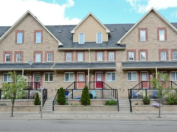 1775 Valley Farm Rd #6, Pickering, ON L1V 7J9