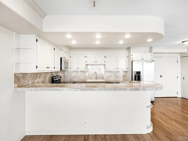 1551 Larimer St #2203 — Photo 9