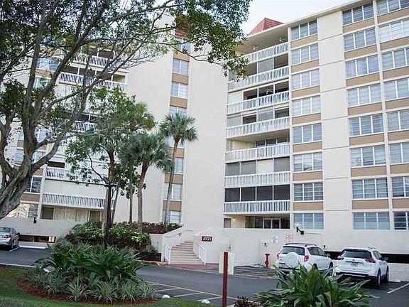 2nd image of 6921 Environ Blvd APT 1S