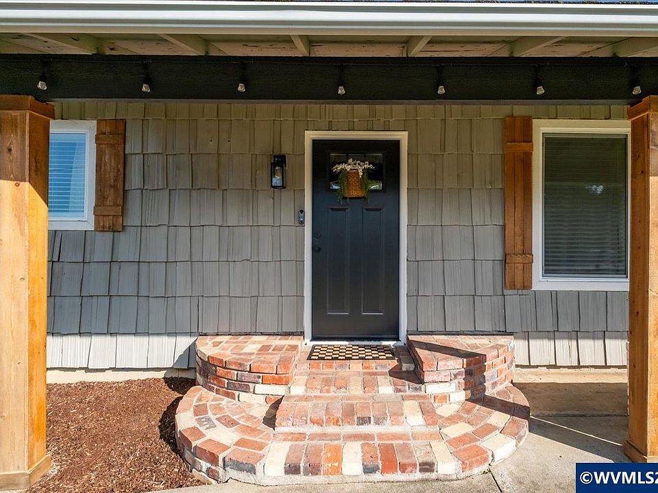 1st image of 14685 Airlie Rd