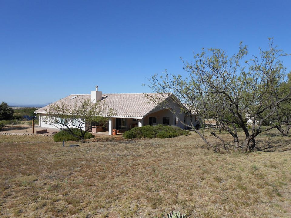 1st image of 815 E Poncho Trl