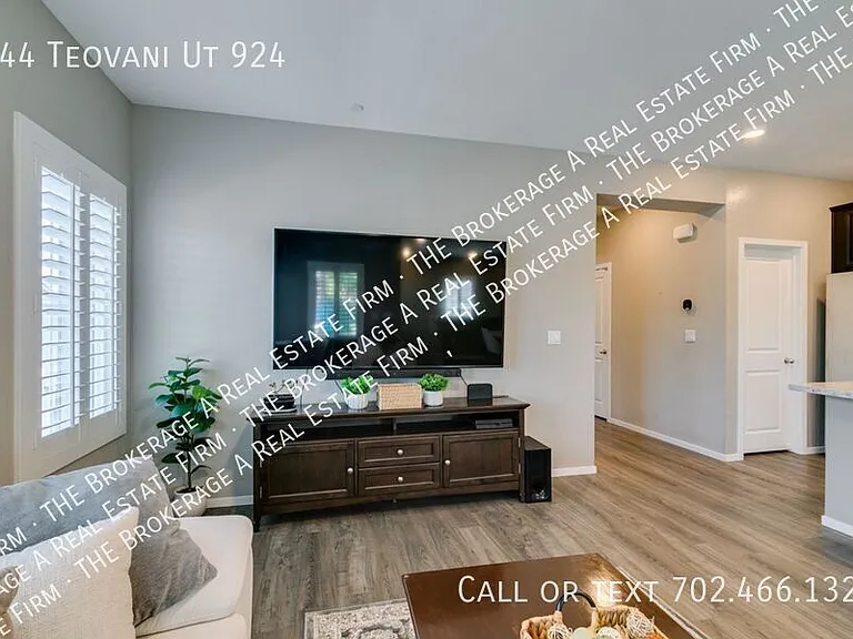 544 Teovani St #924 — Photo 20