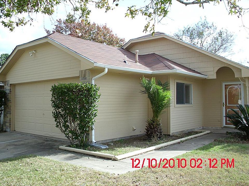 1st image of 19443 Cypress Bay Ct