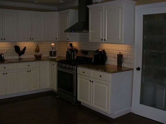 2nd image of 3059 Countryside Ln