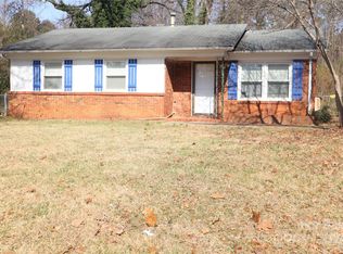 5125 Delivau Dr, Charlotte, NC 28215