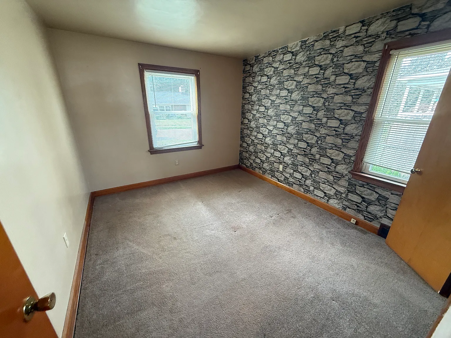 2 bed, 794 sqft, $1,200 — Photo 4
