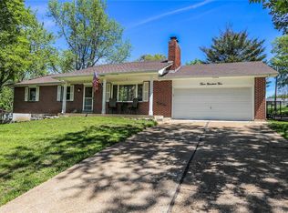 305 Clara St, Eureka, MO 63025