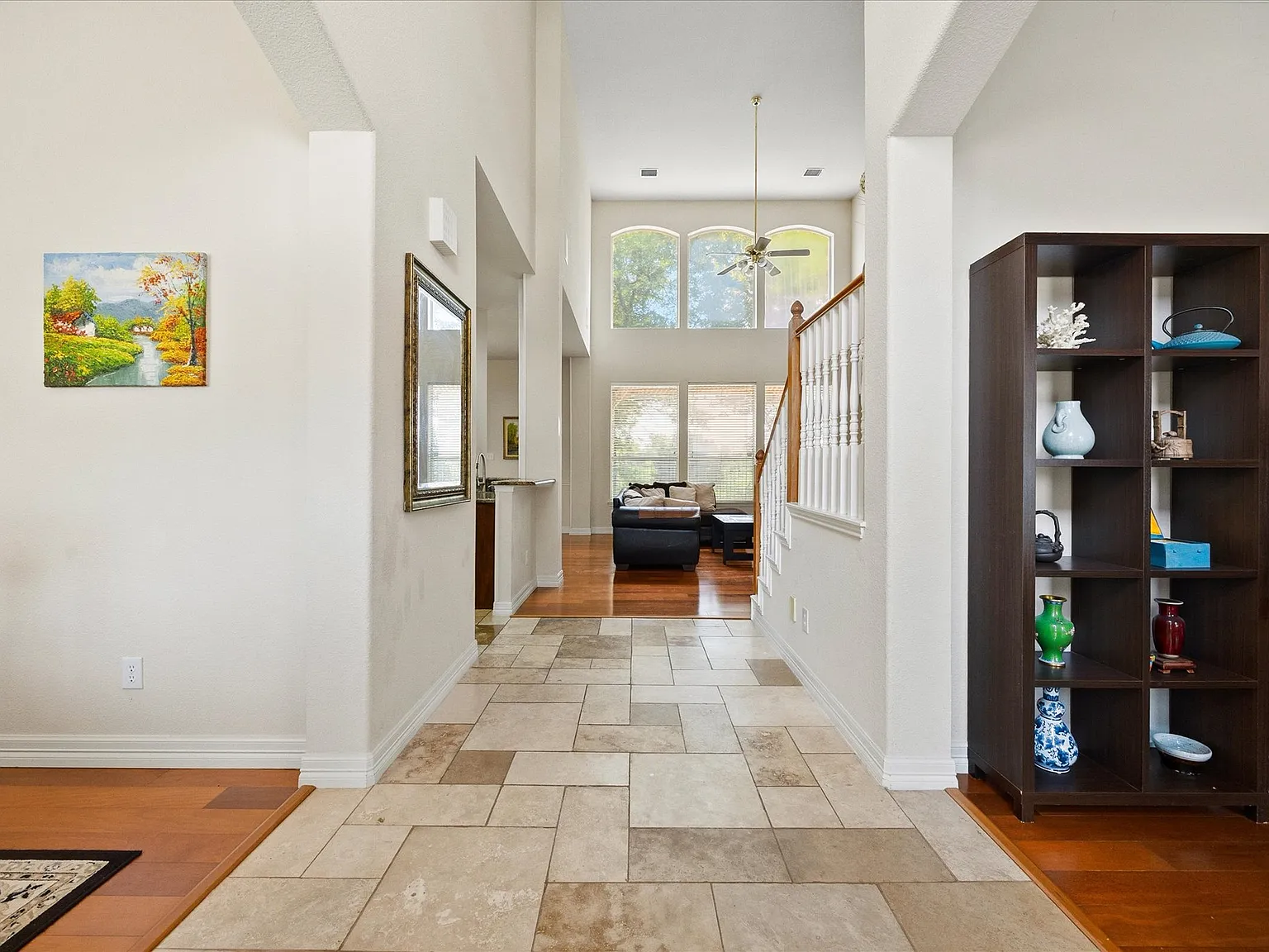 4 bed, 3029 sqft, $4,500 — Photo 3