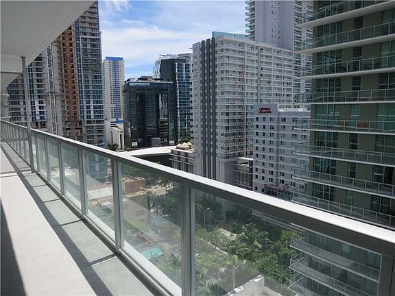 5th image of 1111 SW 1st Ave APT 1621