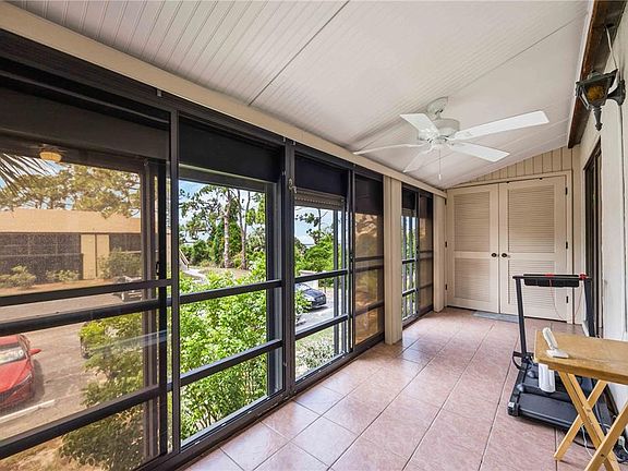 5th image of 18 QUAILS RUN BOULEVARD #18202