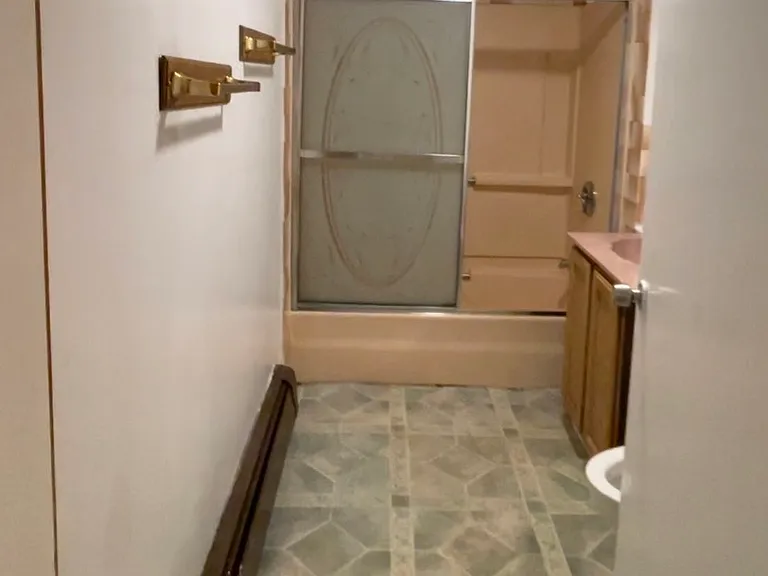 44 Maple St #1 — Photo 8