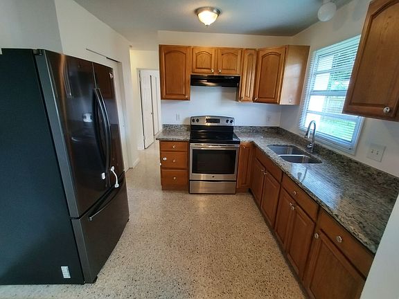 5th image of 8300 57th St N