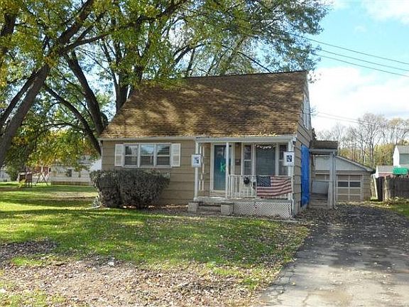 2nd image of 369 2nd Ave