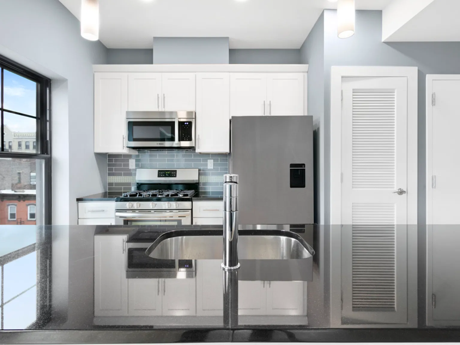 460 Grand Street — Photo 3
