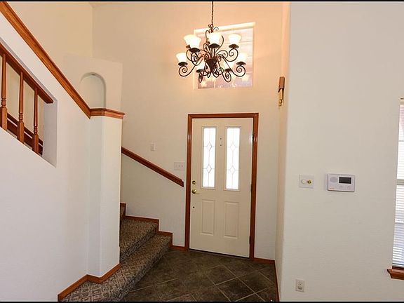 5th image of 1228 Vikki Carr Ln